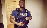 Jay Stalien американский чёрный полицейс